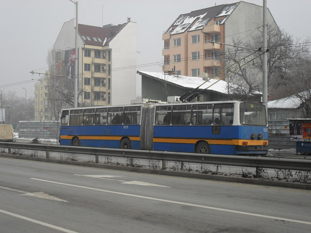 Autobus u Sofiji, februar 2011 A.jpg
